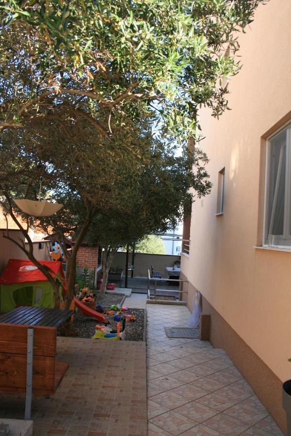 Apartmani Mia Trogir Eksteriør bilde
