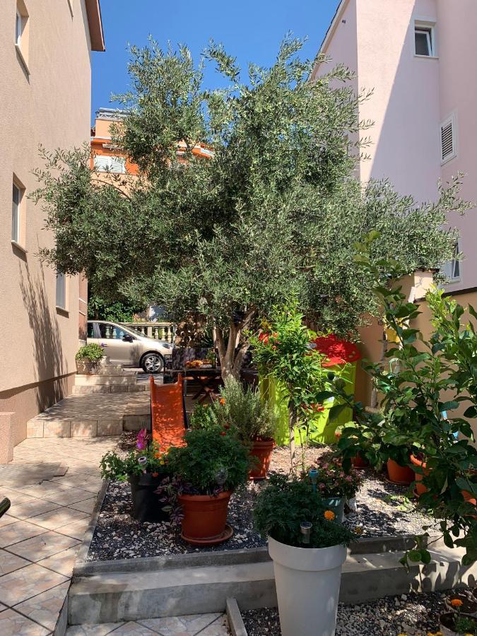 Apartmani Mia Trogir Eksteriør bilde