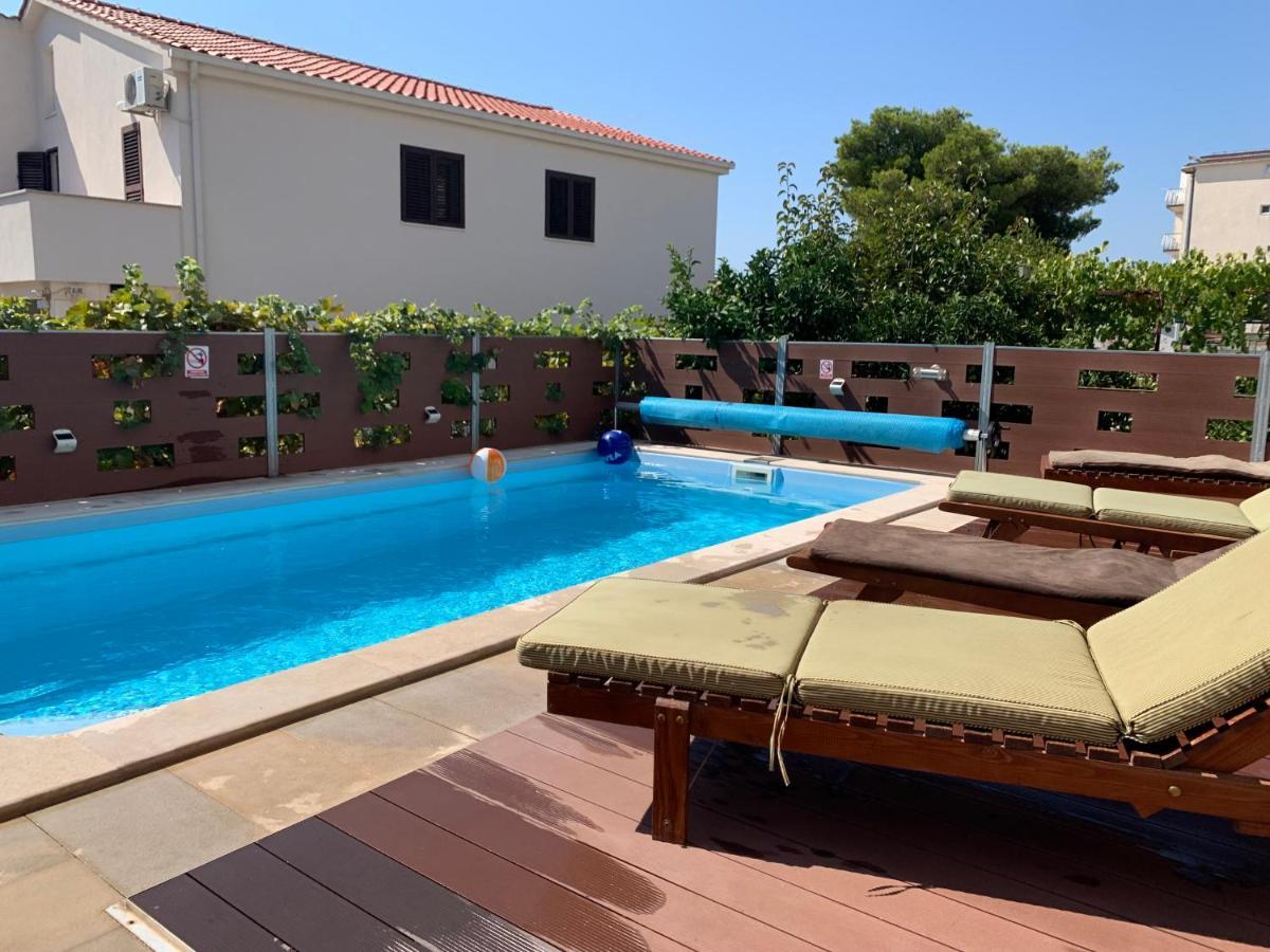 Apartmani Mia Trogir Eksteriør bilde