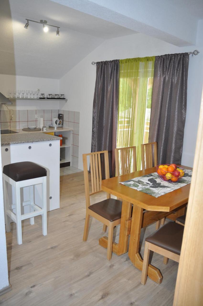 Apartmani Mia Trogir Eksteriør bilde