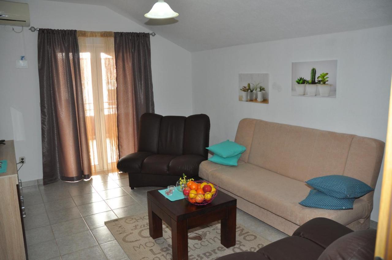 Apartmani Mia Trogir Eksteriør bilde